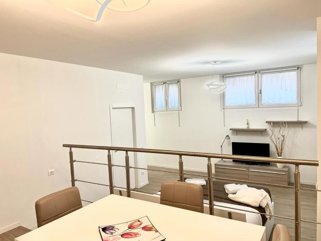 Apartment Loft Moderno A Mailand